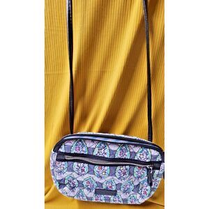 Vera Bradley Iconic RFID Little Hipster Crossbody Bag Gray Striped Paisley Quilt